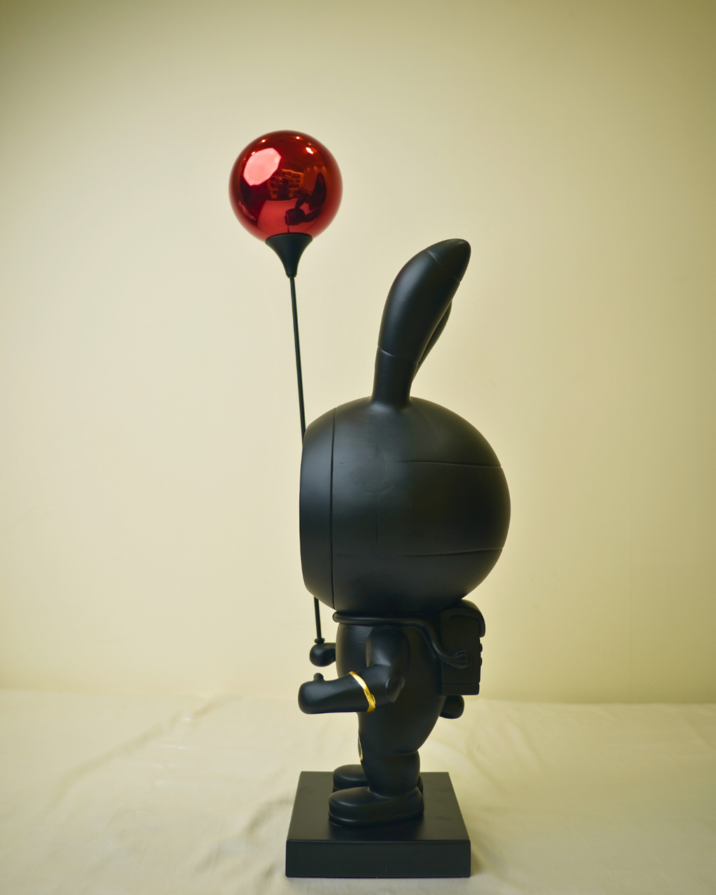 Cosmic Traveler - Standing Astronaut Figurine with Red Balloon