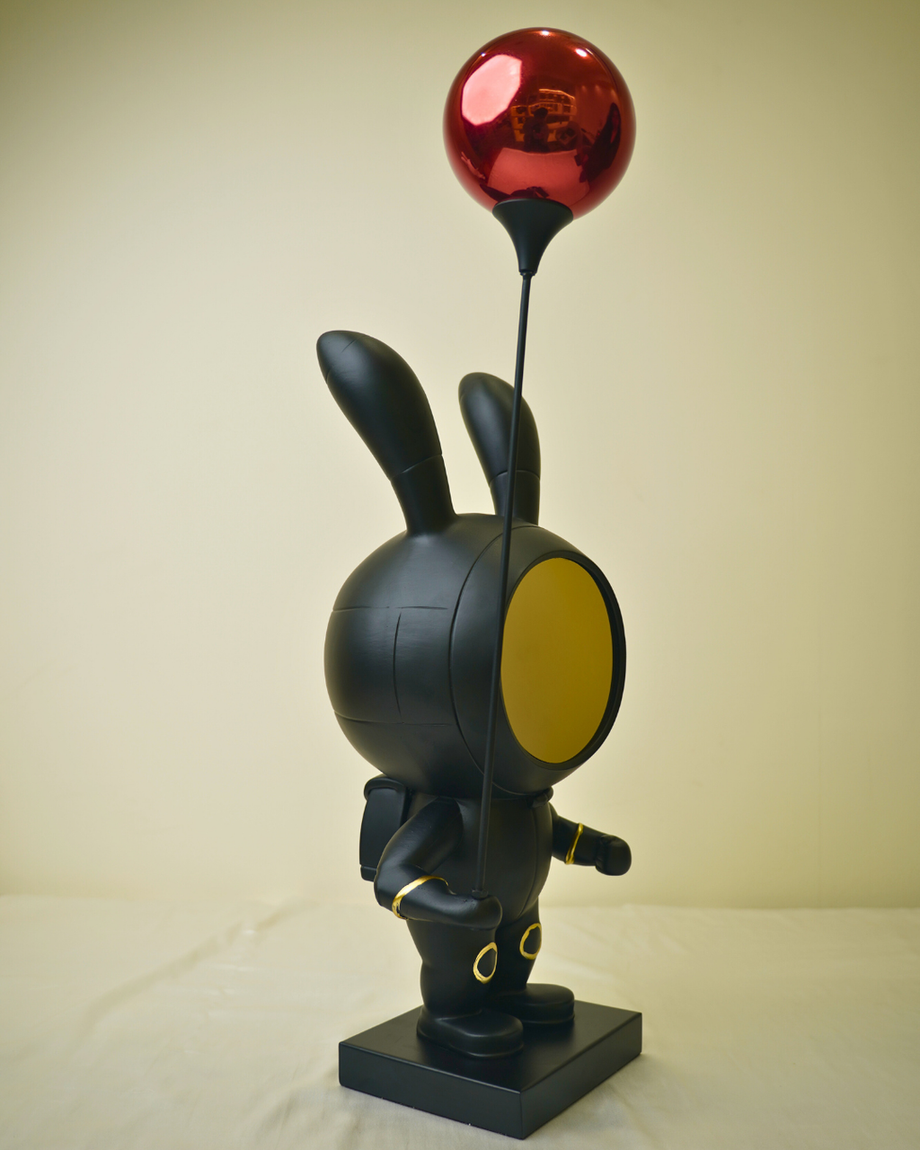 Cosmic Traveler - Standing Astronaut Figurine with Red Balloon