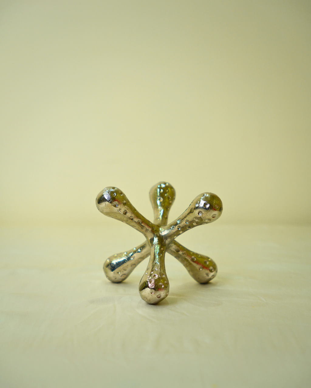 Abstract Metal Jacks Decorative Sculpture – Set of 3