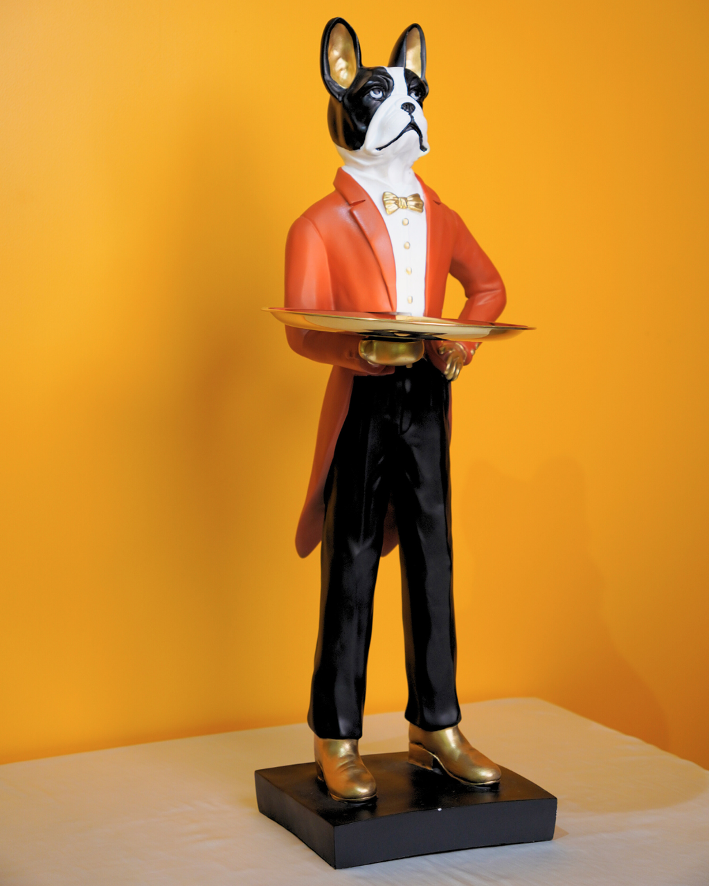 Charismatic Bulldog Butler Accent