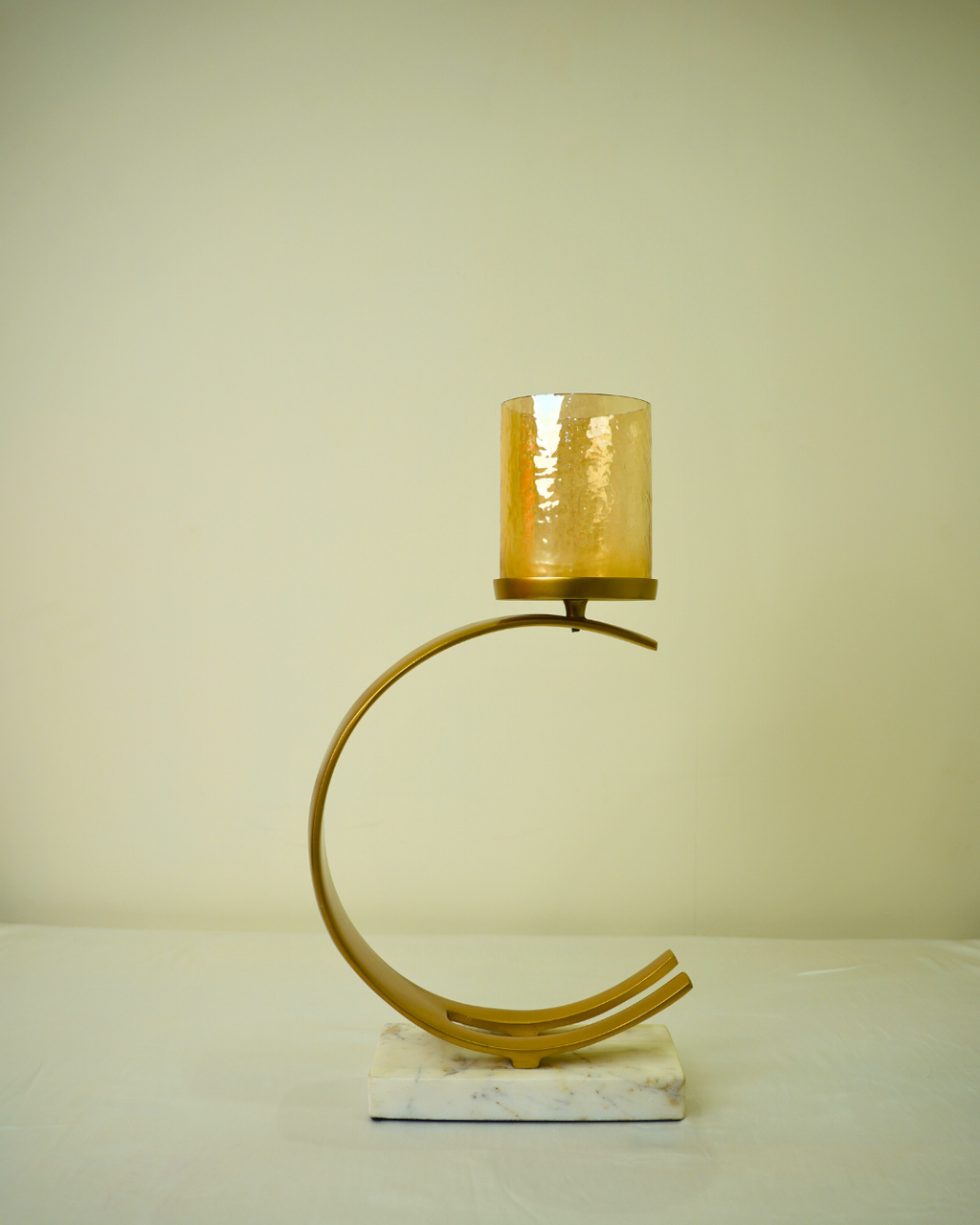Luxury Curved Candle Holder Decor