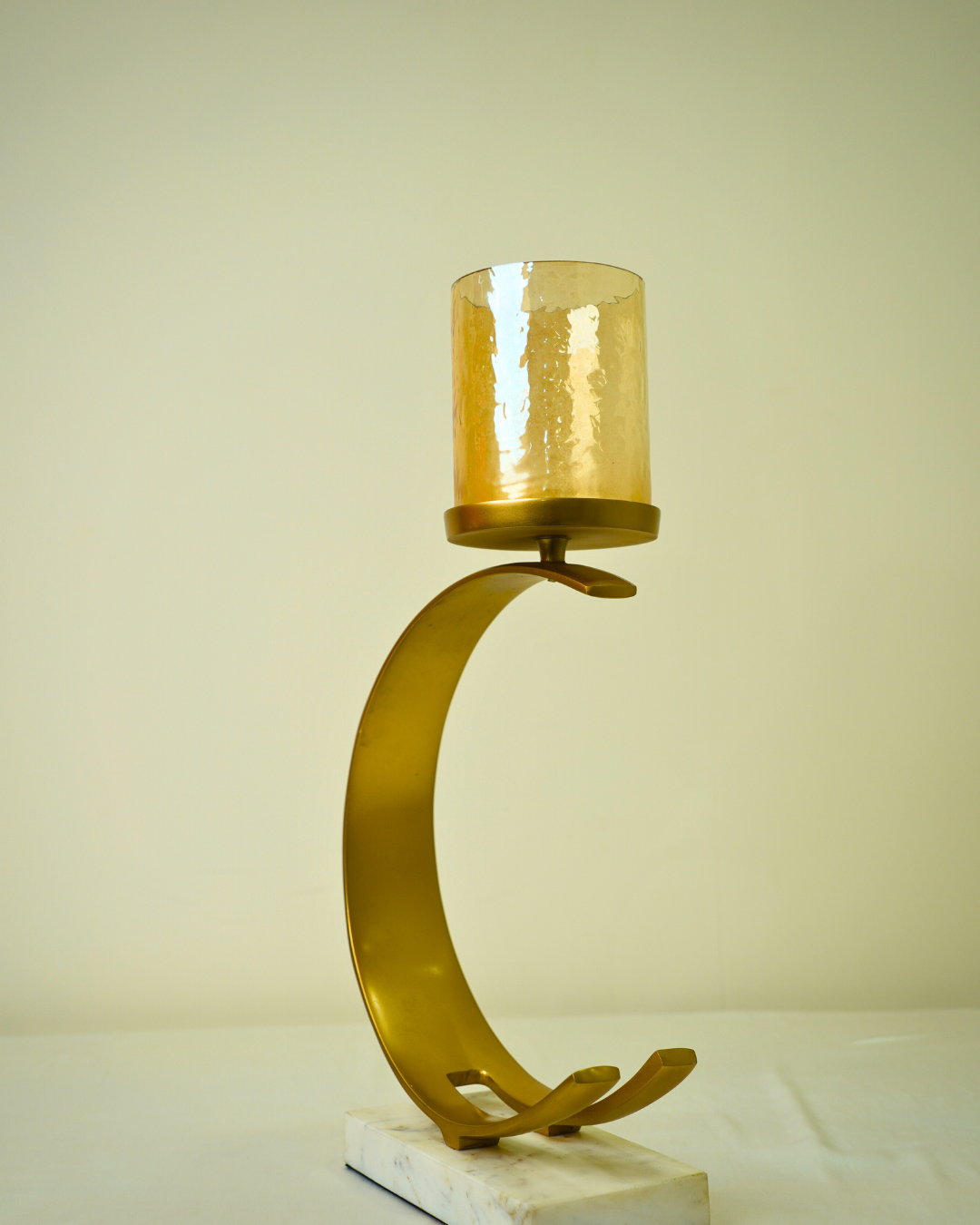 Luxury Curved Candle Holder Decor
