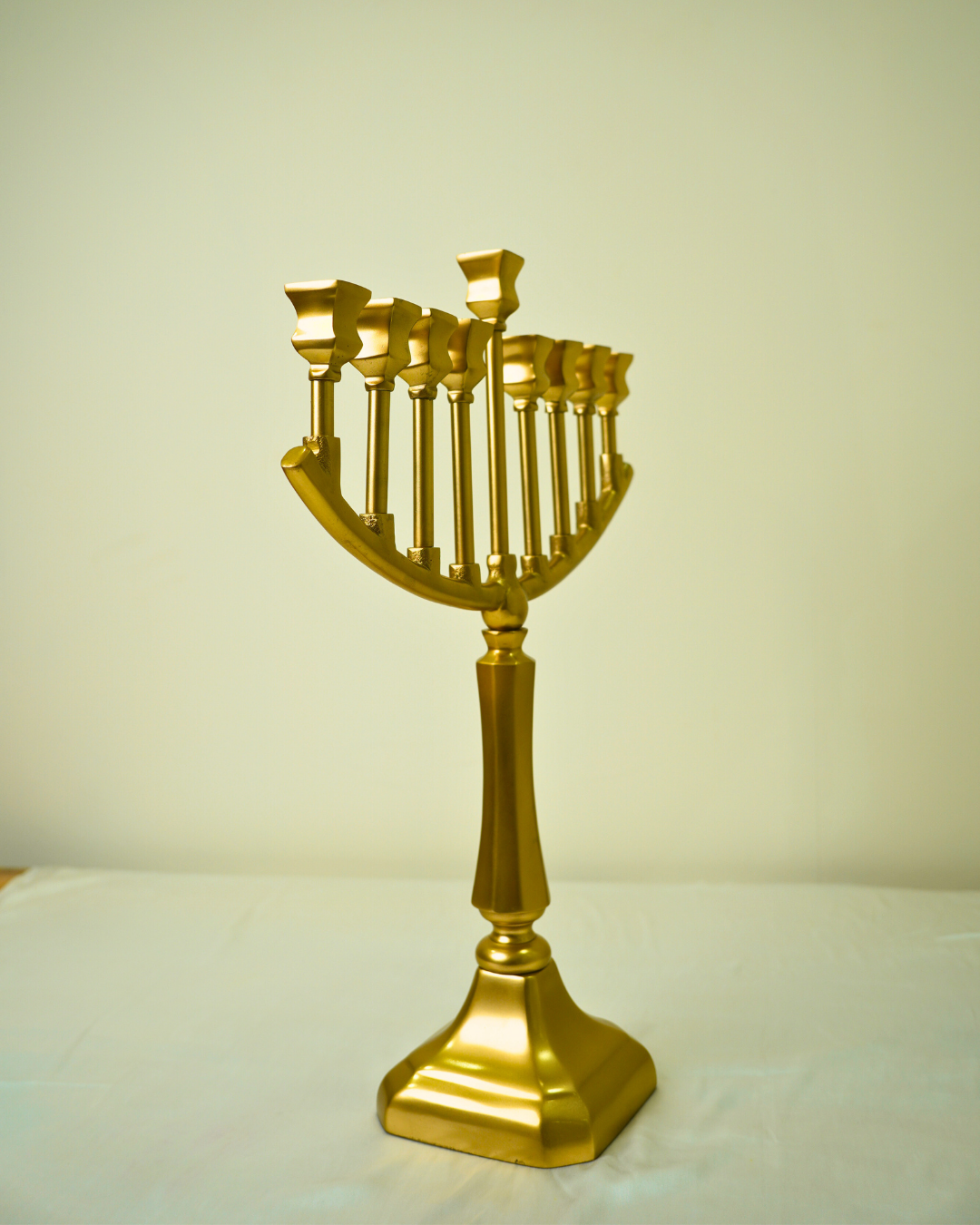 Luxury Golden Metal 9-Arm Candle Stand