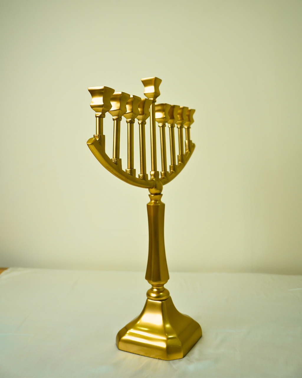 Luxury Golden Metal 9-Arm Candle Stand