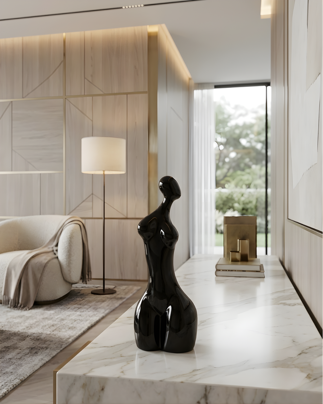 Feminine Silhouette Essence