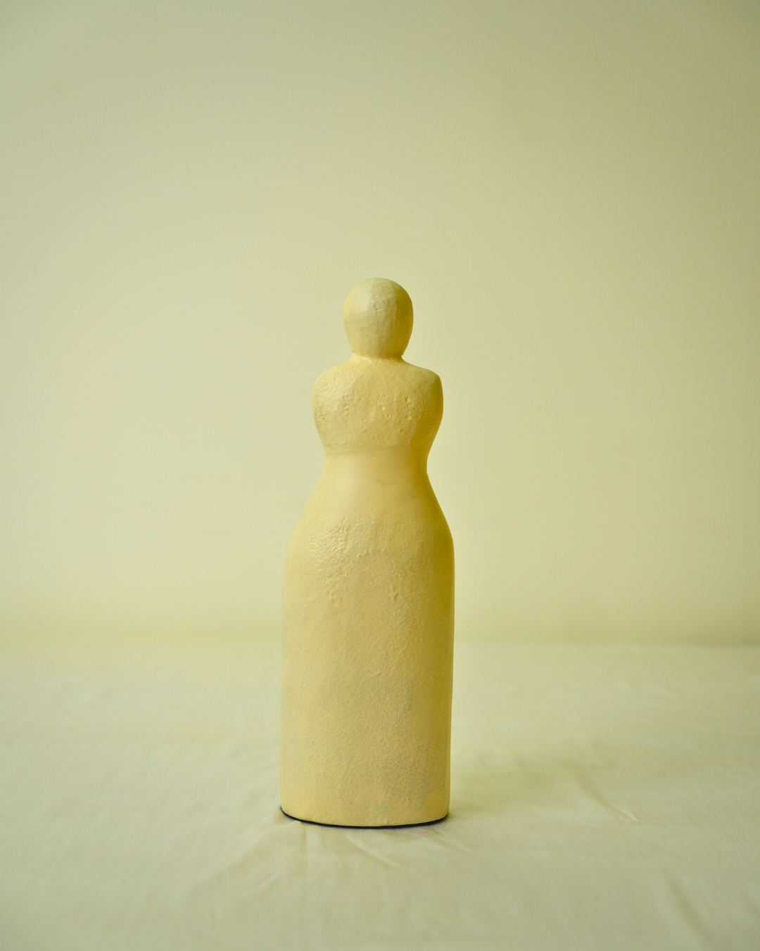 Selenia Sculpture by Aimee Song