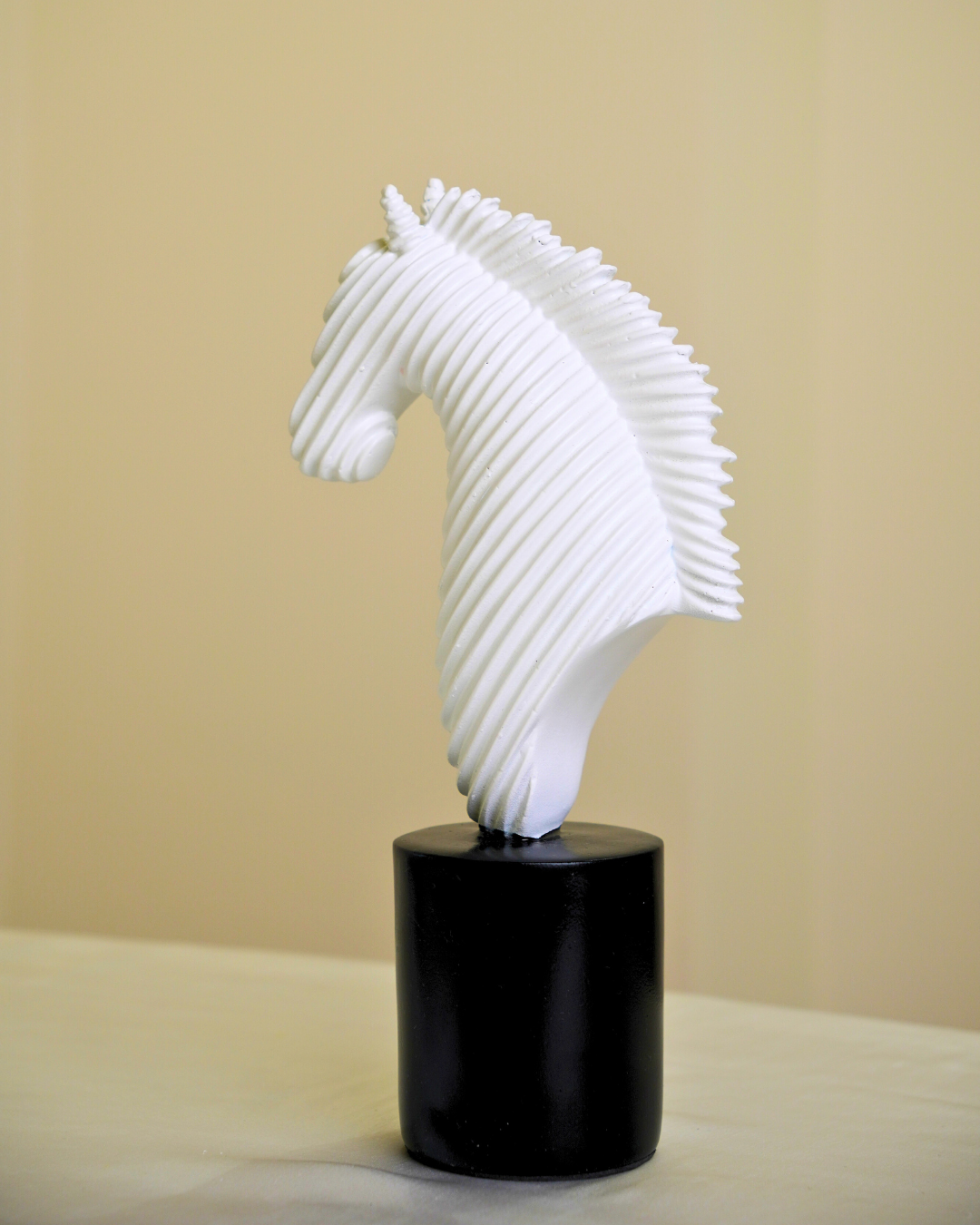 Modern Decorative Horse Head Sculpture