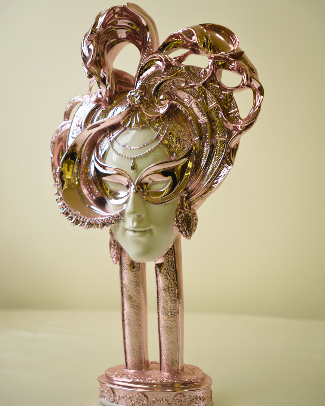 Venetian Carnival Queen - Rose Gold Ornate Masked Bust
