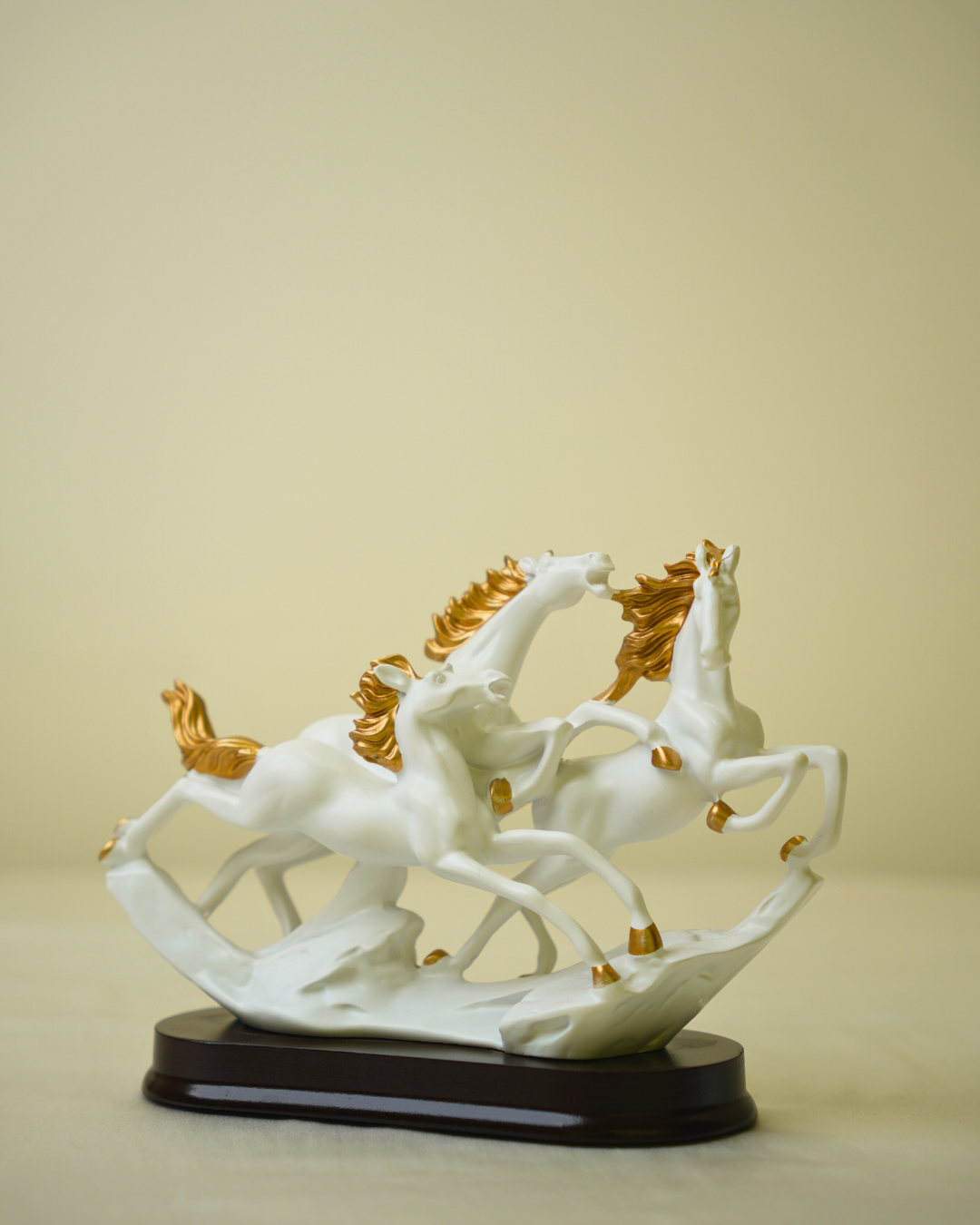 Cart Log Flying Horse Statue - Triple Equine White and Gold Showpiece