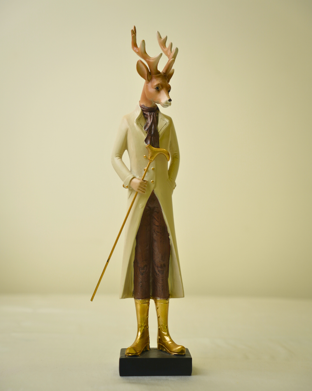 Clayre and Eef Decorative Figure Dapper Noble Deer Statuette