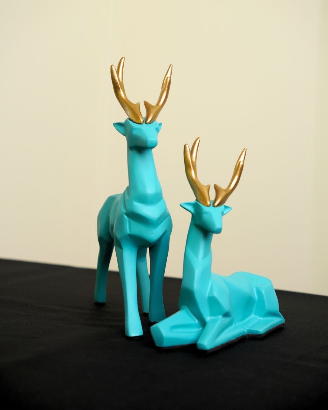 Deer Pair Swowpiece