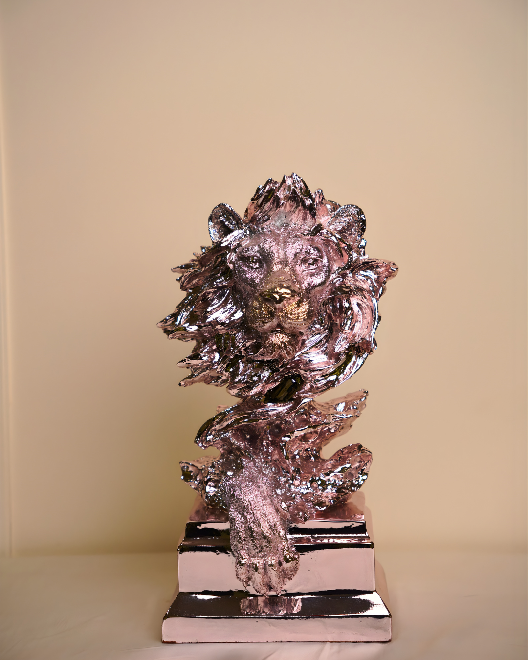 Majestic Lion Bust Sculpture