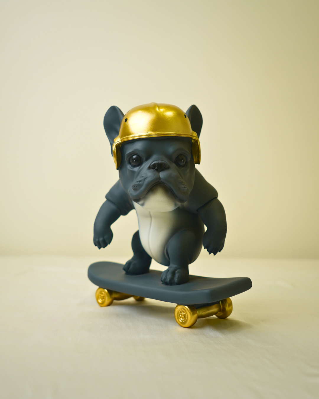 Modern Sports Bulldog - Skater Frenchie Sculpture