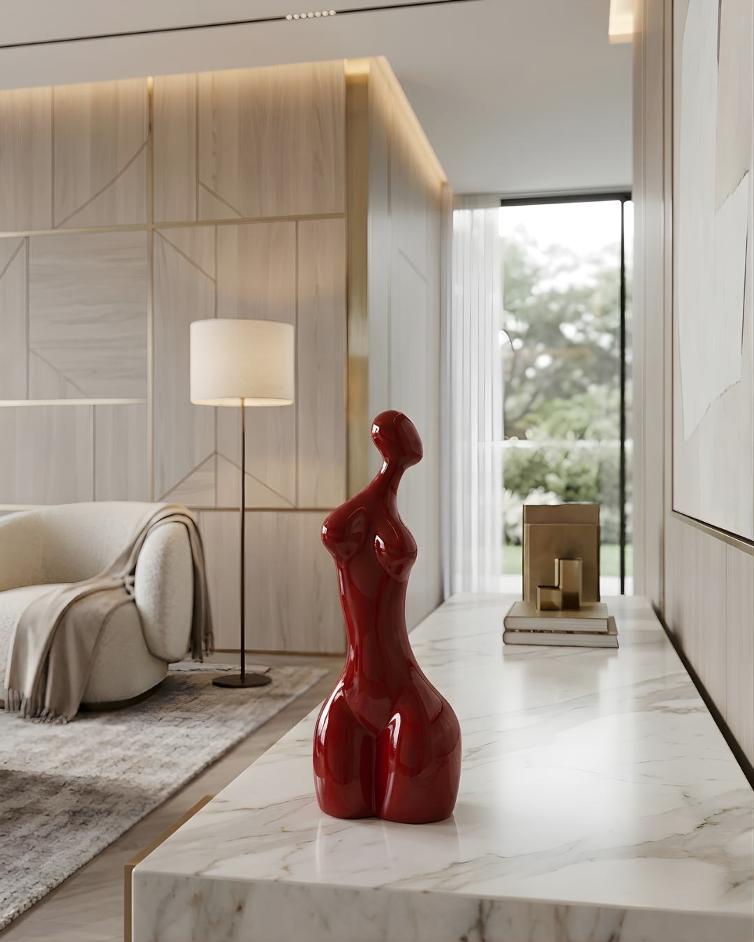 Feminine Silhouette Essence