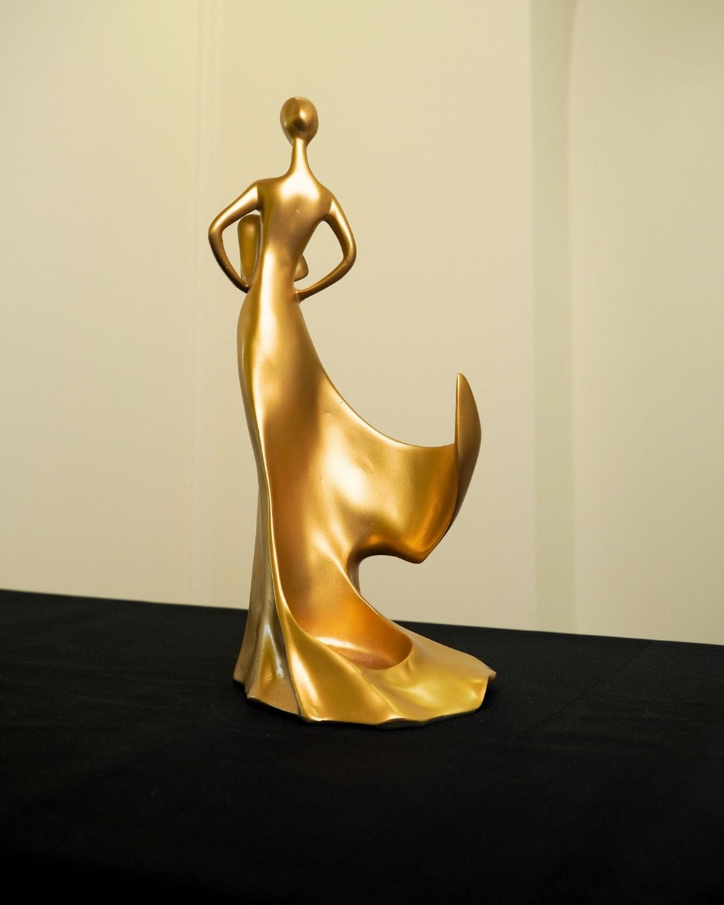 Lady wine Bottle Holder