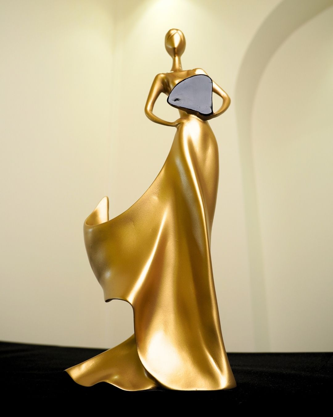 Lady wine Bottle Holder