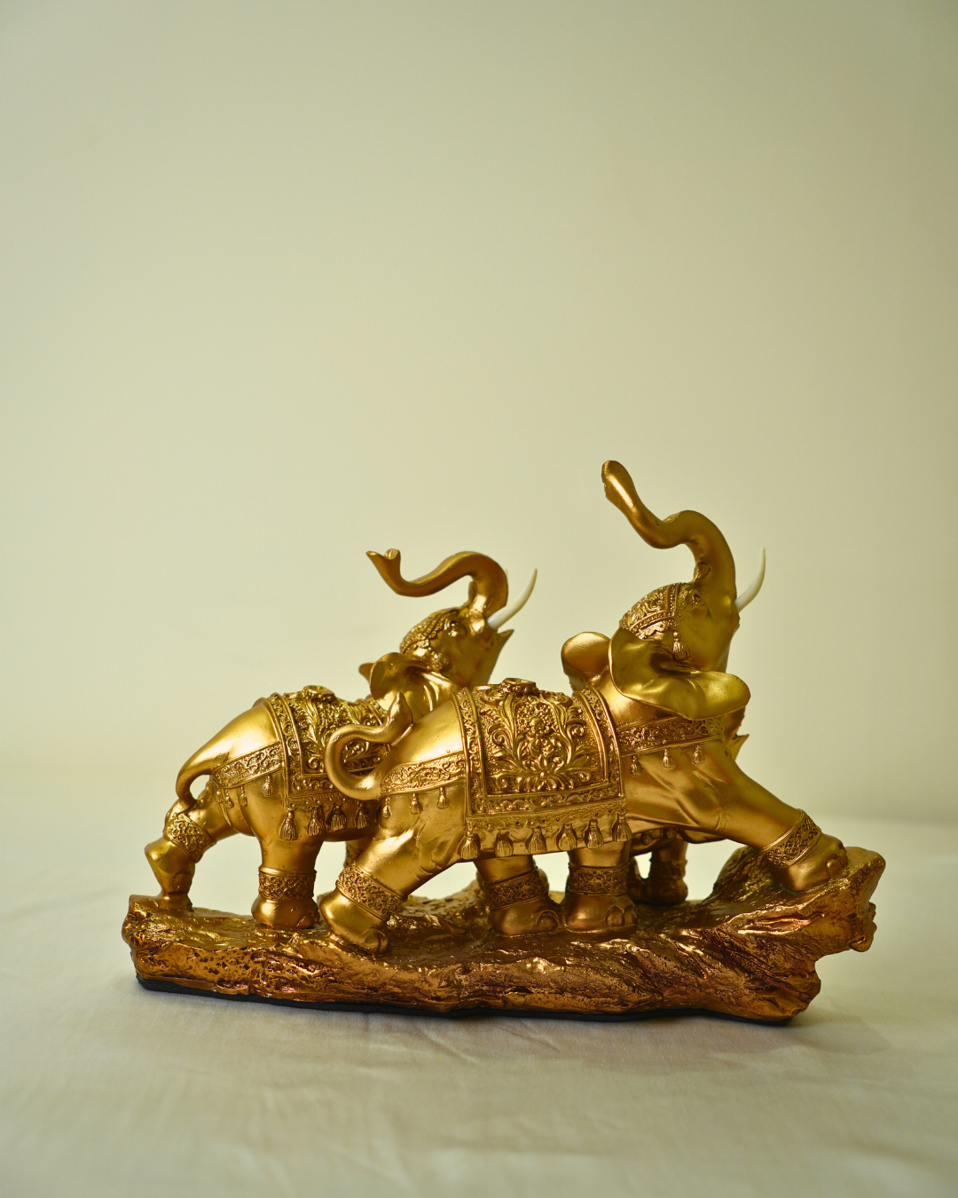 Golden Elephant Family Showpiece
