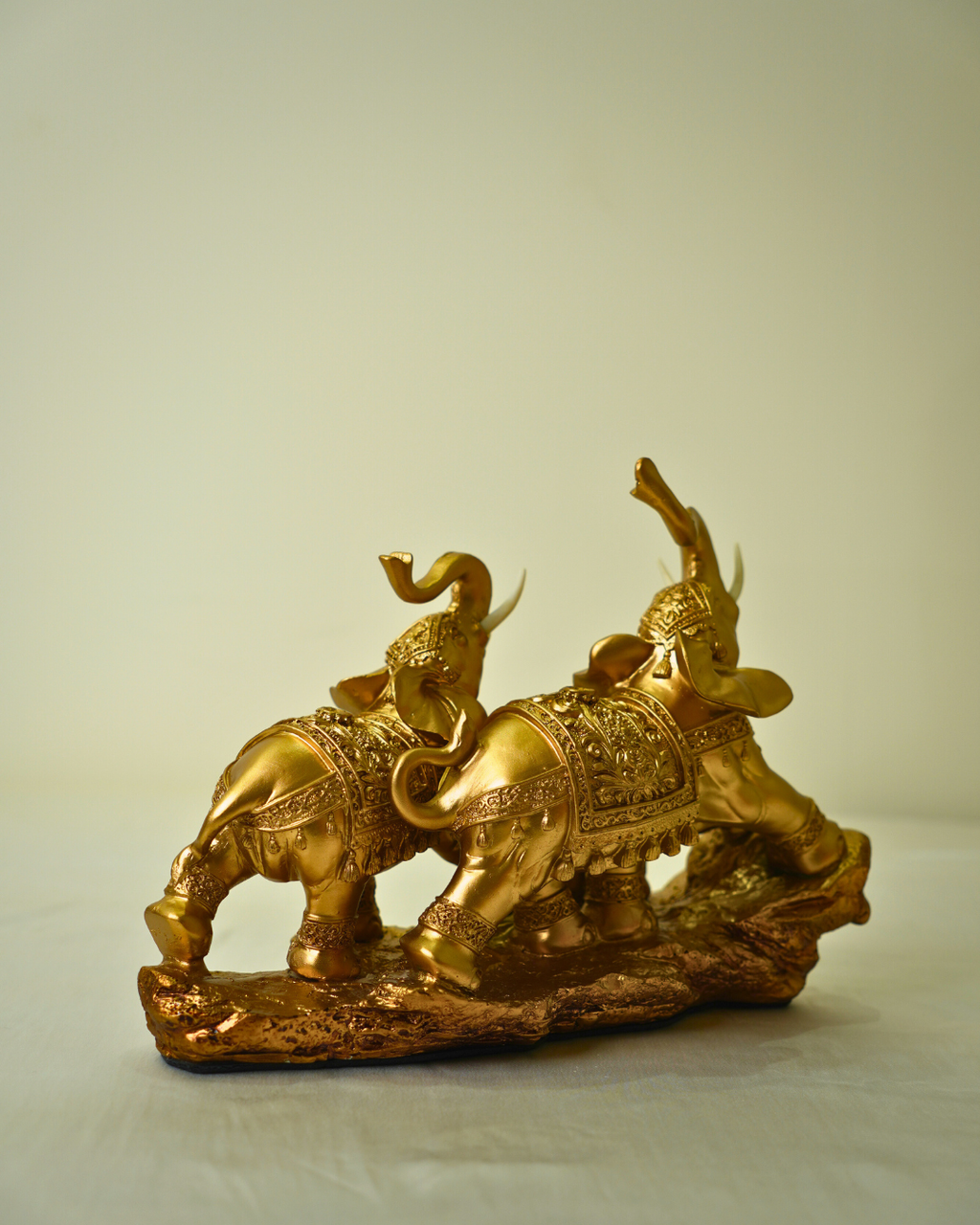 Golden Elephant Family Showpiece