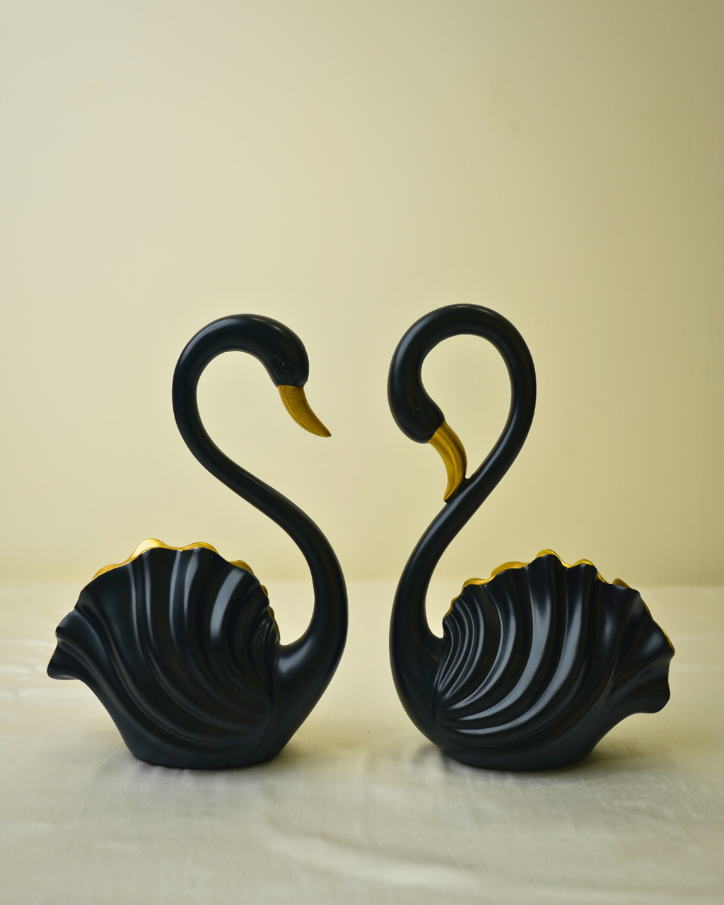 Graceful Lucky Swan Pair