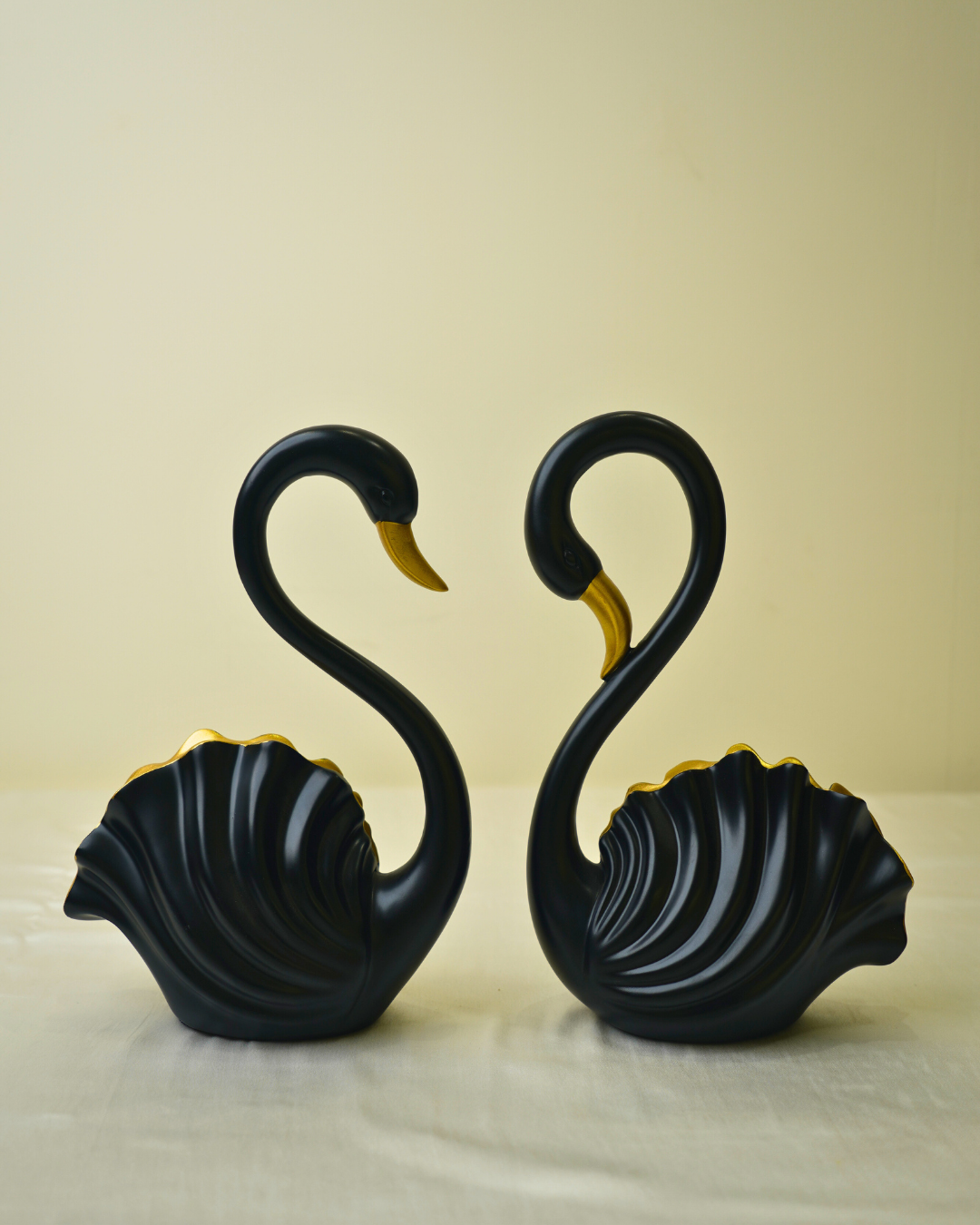 Graceful Lucky Swan Pair