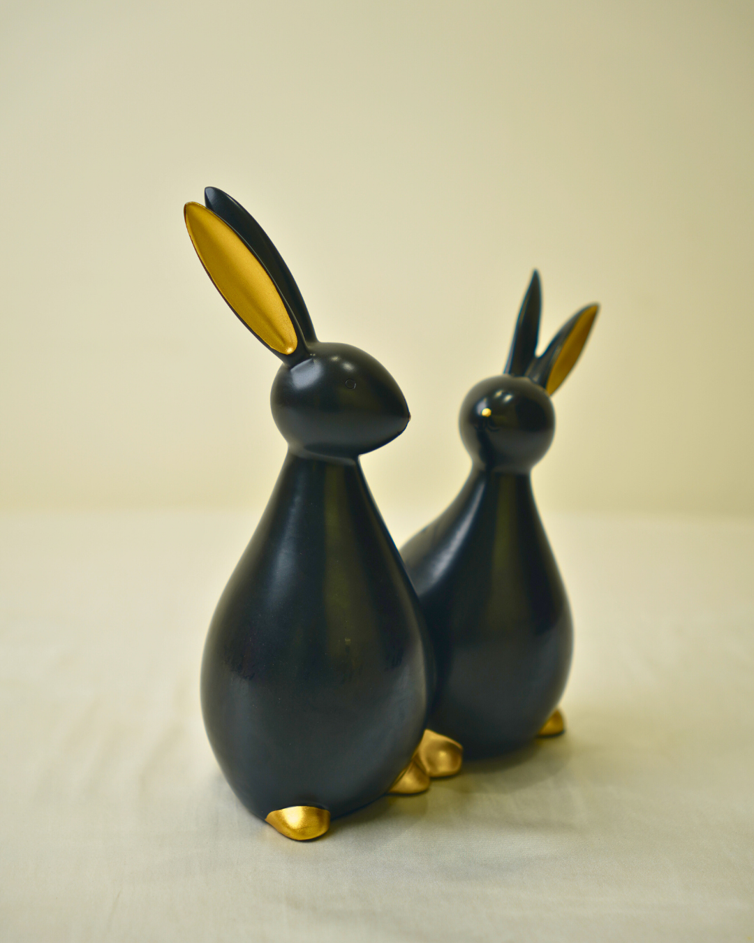 Modern Black & Gold Rabbit Duo - Hand-Painted Decorative Showpiece