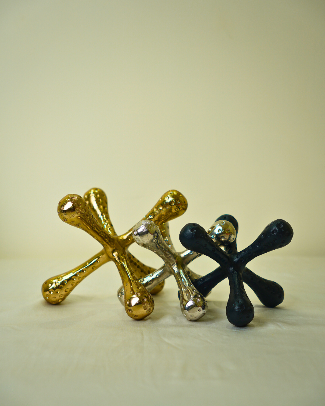 Abstract Metal Jacks Decorative Sculpture – Set of 3