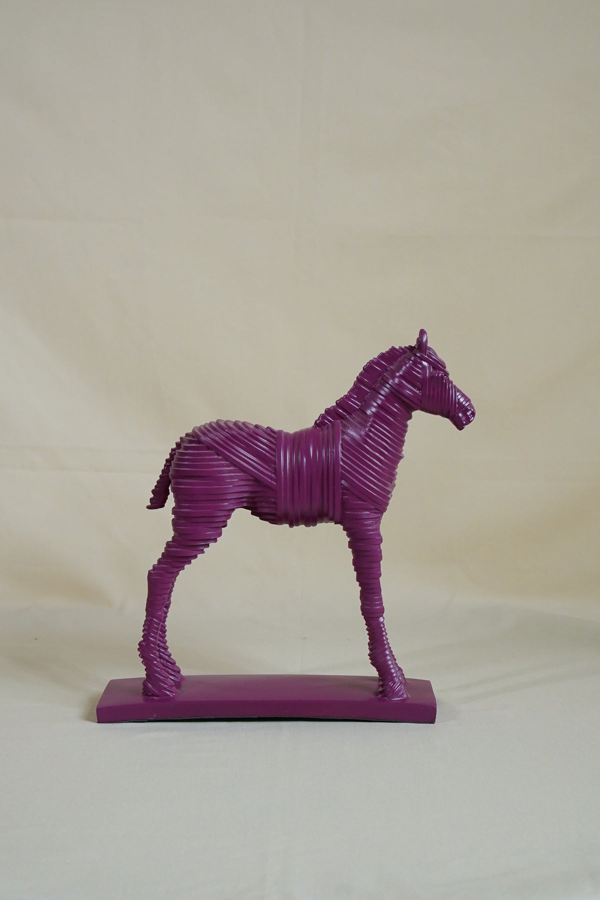 Regal Ribbed Horse Sculpture – Plum