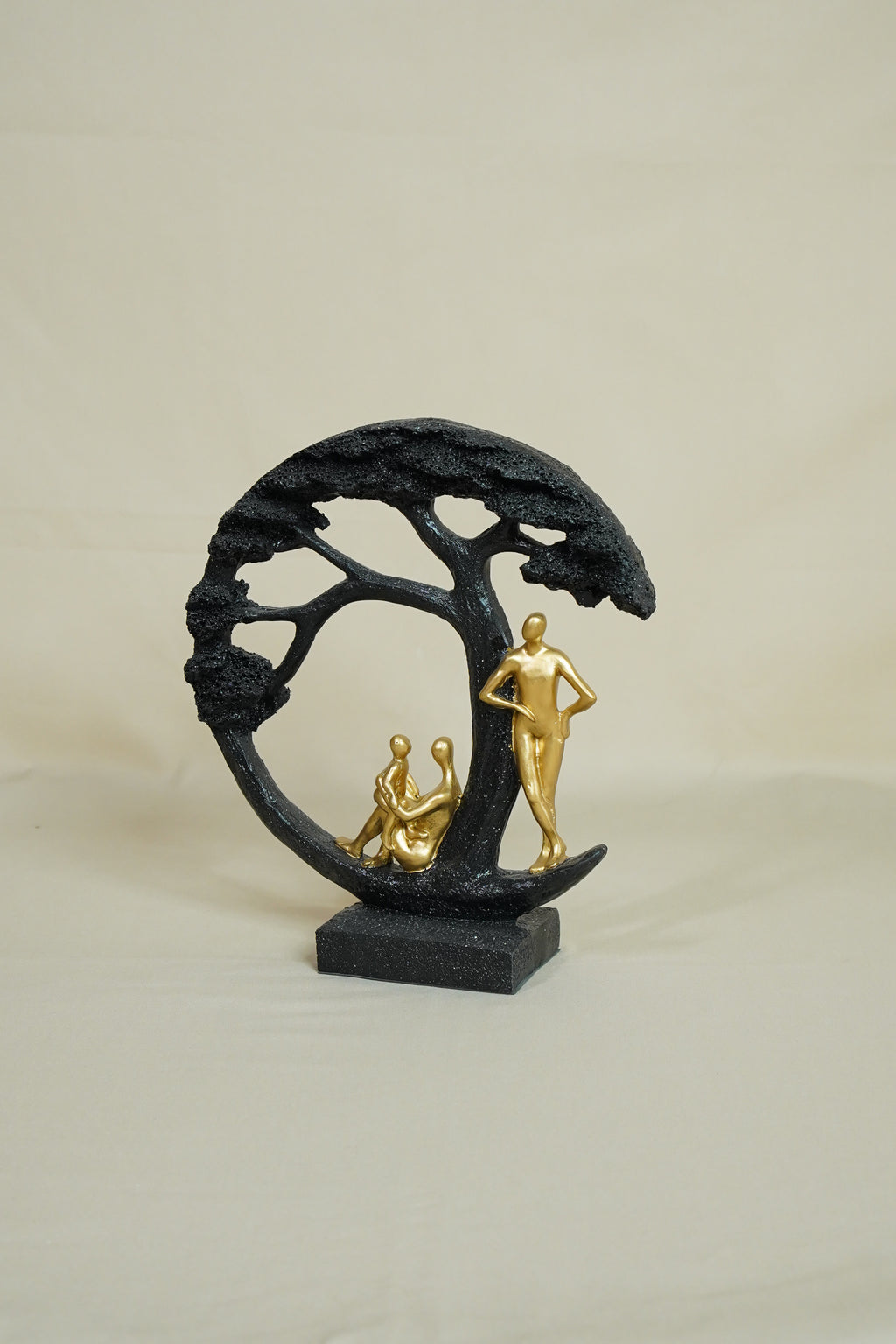 The Modern Harmony Family Tree Sculpture – Noir Edition