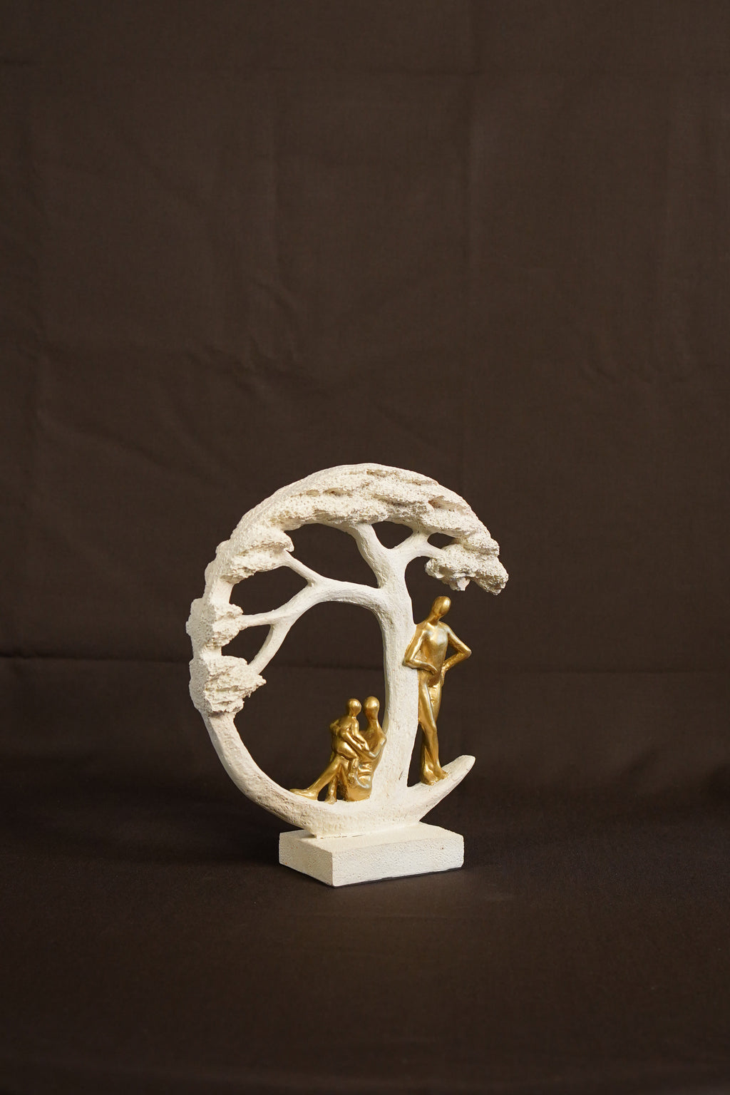 The Modern Harmony Family Tree Sculpture