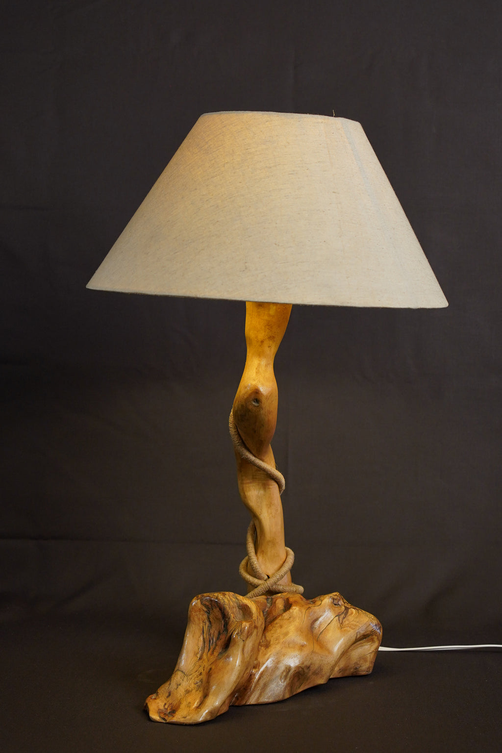 The Peter Signature Wooden Lamp