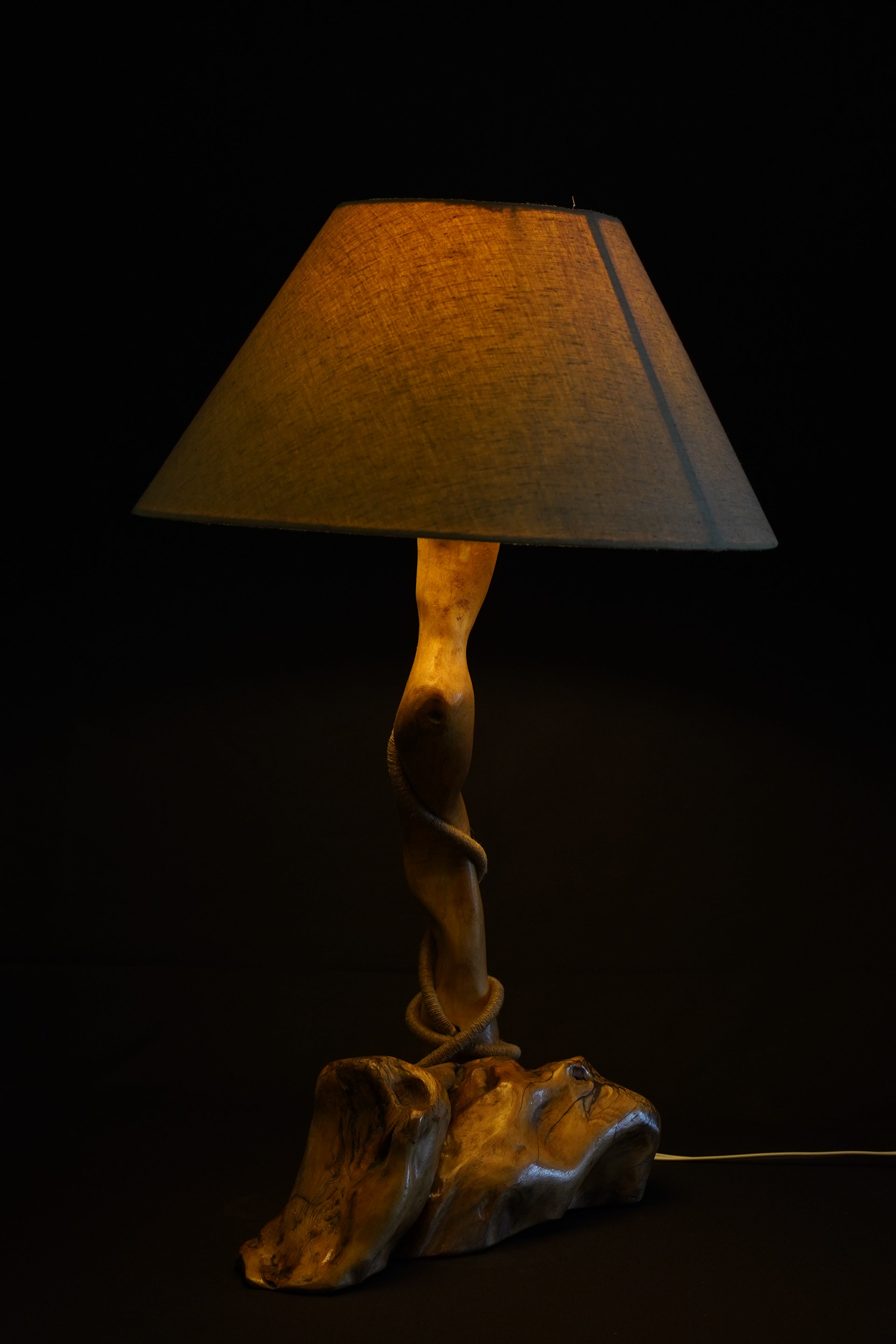 The Peter Signature Wooden Lamp